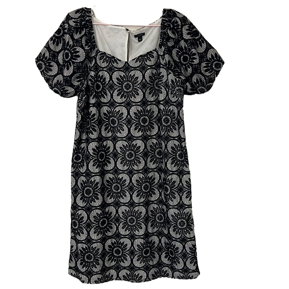 Ann Taylor Black and White Floral Lace Cocktail Dress
